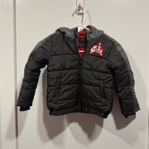 Nike Air Jordan Black and Red Puffer Jacket Kids 4T